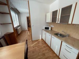 Prodej bytu 2+1, Čelákovice, Stankovského, 52 m2