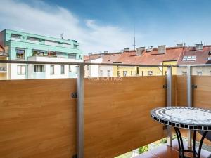 Pronájem bytu 2+kk, Praha - Smíchov, Na Zatlance, 45 m2
