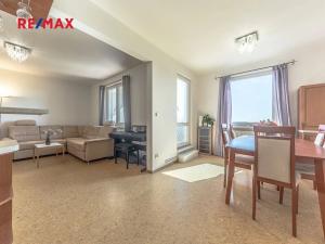 Prodej bytu 4+kk, Praha - Čakovice, Ke stadionu, 83 m2