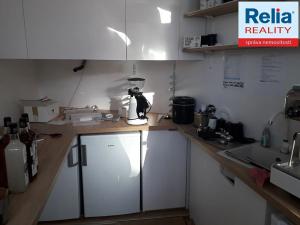 Pronájem obchodního prostoru, Liberec, nám. Šaldovo, 10 m2