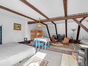 Prodej rodinného domu, Meziměstí, 300 m2
