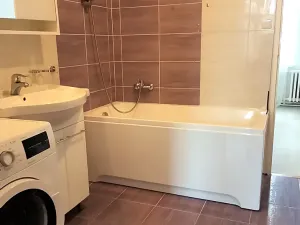 Pronájem bytu 3+1, Praha - Žižkov, Bořivojova, 87 m2