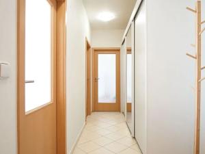 Pronájem bytu 2+1, Zlín, Bartošova, 80 m2