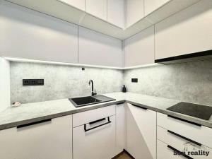 Prodej bytu 2+kk, Kolín, Zengrova, 37 m2