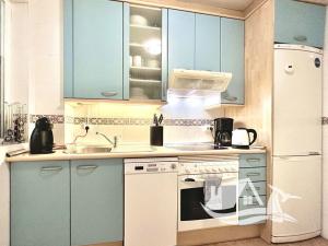 Prodej bytu 3+kk, Estepona, Španělsko, 74 m2