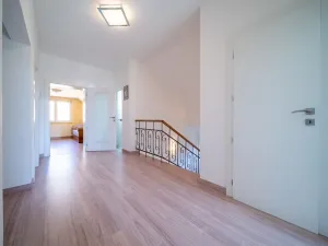 Prodej vily, Valašské Meziříčí, 305 m2