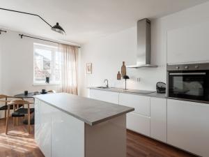 Prodej bytu 2+kk, Praha - Libeň, Na žertvách, 61 m2
