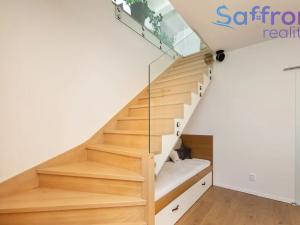 Prodej bytu 6+kk a větší, Dýšina, 17. listopadu, 209 m2