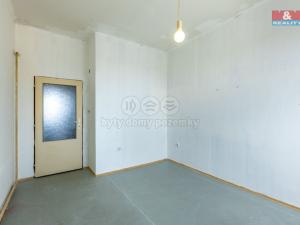 Prodej bytu 2+1, Rakovník, Vrchlického nám., 51 m2