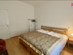 Pronájem bytu 2+kk, Karlovy Vary, K. Čapka, 40 m2