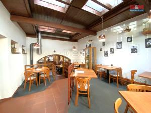 Pronájem restaurace, Žďár nad Sázavou - Žďár nad Sázavou 1, nám. Republiky, 110 m2