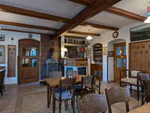 Pronájem ubytování, Rynoltice - Polesí, 308 m2