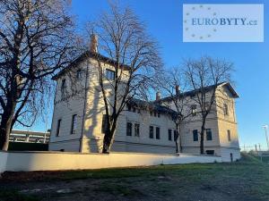 Pronájem bytu 1+kk, Praha - Vršovice, Bartoškova, 28 m2