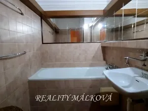 Prodej bytu 3+1, Pardubice, Dašická, 92 m2