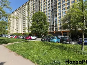 Prodej bytu 2+kk, Praha - Kobylisy, Střekovská, 45 m2