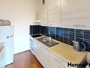 Prodej bytu 2+kk, Praha - Kobylisy, Střekovská, 45 m2