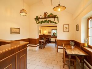 Prodej restaurace, Čelákovice, Masarykova, 510 m2