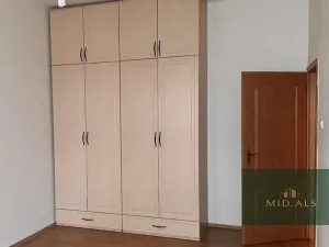 Prodej bytu 3+1, České Budějovice, Nerudova, 69 m2