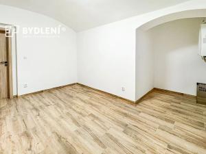 Pronájem bytu 2+1, Teplice, Jiřího Wolkera, 85 m2