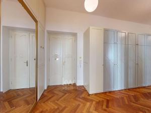 Pronájem bytu 2+1, Praha - Nové Město, Růžová, 104 m2