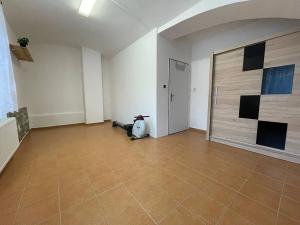 Pronájem bytu 2+1, Lovosice, Žižkova, 55 m2