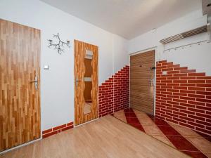 Prodej bytu 3+1, Ostrava, Petruškova, 70 m2