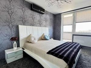 Pronájem bytu 4+kk, Pardubice, třída Míru, 100 m2