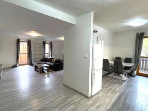 Pronájem bytu 2+1, Praha - Písnice, Ladislava Coňka, 84 m2