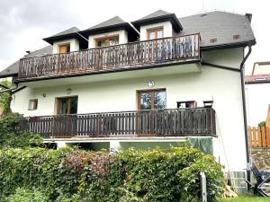Pronájem bytu 2+1, Praha - Písnice, Ladislava Coňka, 84 m2