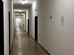 Pronájem skladu, Praha - Hostivař, V Chotejně, 20 m2