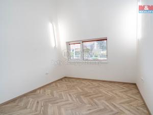 Prodej rodinného domu, Okrouhlo, 1076 m2