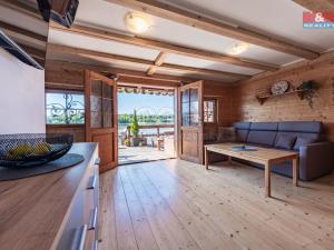 Prodej chaty, Nová Role - Mezirolí, 68 m2