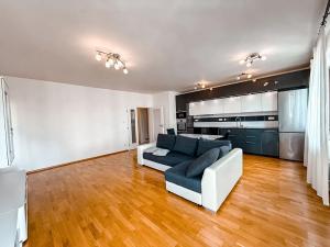 Pronájem bytu 2+kk, Praha - Hrdlořezy, Učňovská, 68 m2