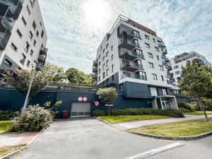 Pronájem bytu 2+kk, Praha - Hrdlořezy, Učňovská, 68 m2