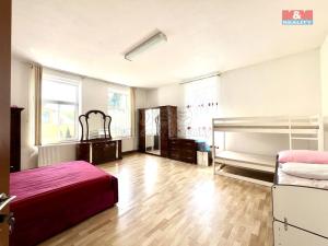 Prodej rodinného domu, Žulová, Školní, 276 m2