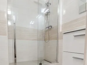 Pronájem bytu 1+kk, Ostrava, Na Obvodu, 27 m2