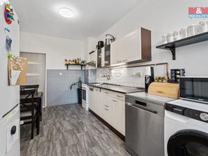 Prodej bytu 3+1, Praha - Žižkov, U kněžské louky, 74 m2