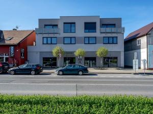 Prodej obchodního prostoru, Říčany, Černokostelecká, 96 m2