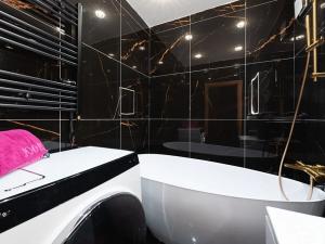 Prodej bytu 3+1, Praha - Hlubočepy, Högerova, 74 m2
