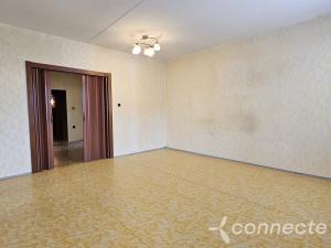 Prodej bytu 3+1, Volary, Sídl. Míru, 69 m2