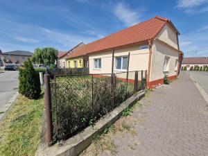 Prodej rodinného domu, Hrušovany nad Jevišovkou, Mlýnská, 75 m2