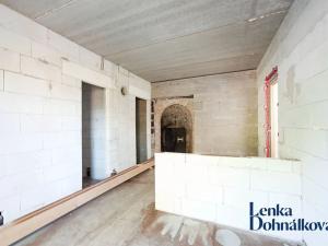 Prodej vinného sklepa, Hovorany, 258 m2