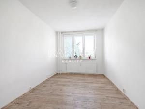 Prodej bytu 3+1, Ostrava, Břenkova, 70 m2