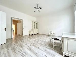 Pronájem bytu 4+1, Praha - Nové Město, Ječná, 155 m2