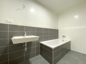 Pronájem bytu 3+kk, Pardubice, Nová Tesla, 82 m2