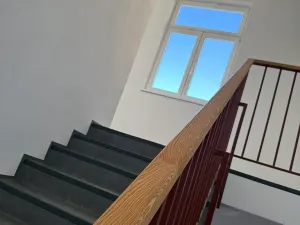 Pronájem skladu, Krnov, 9. května, 94 m2