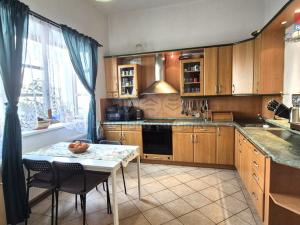 Prodej rodinného domu, Postoloprty, Štefánikova, 240 m2