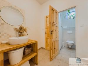 Pronájem obchodního prostoru, Boskovice, náměstí 9. května, 95 m2