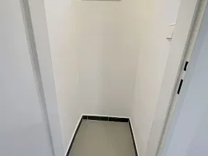 Pronájem bytu 2+kk, Praha - Strašnice, Kounická, 40 m2