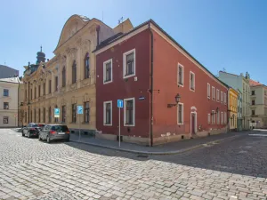 Prodej kanceláře, Hradec Králové, Tomkova, 1000 m2